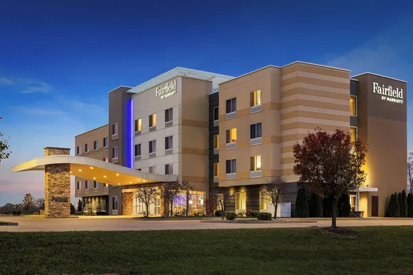 Photo 1 - Fairfield Inn & Suites St. Louis Pontoon Beach/Granite City