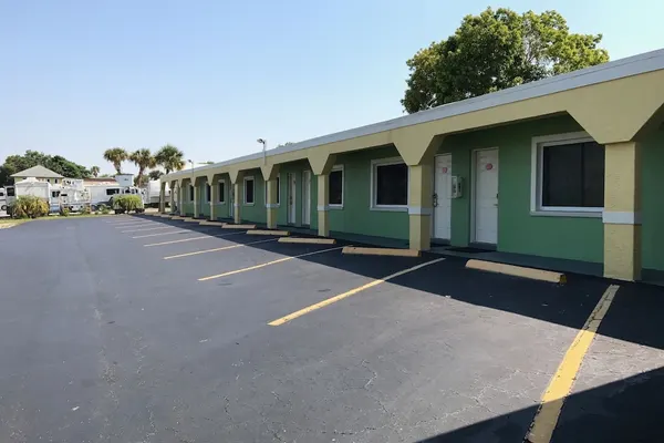 Photo 1 - Apollo Inn Motel