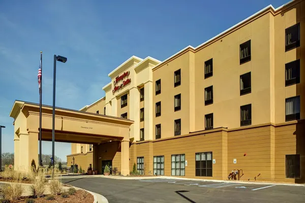 Photo 1 - Hampton Inn & Suites Columbus