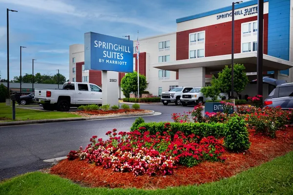 Photo 1 - SpringHill Suites by Marriott Baton Rouge Gonzales