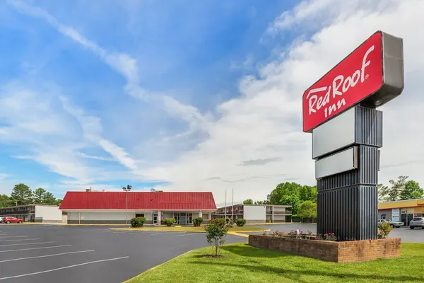 Photo 1 - Red Roof Inn Richmond, VA