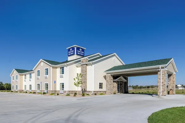 Photo 1 - Cobblestone Inn & Suites - Cambridge