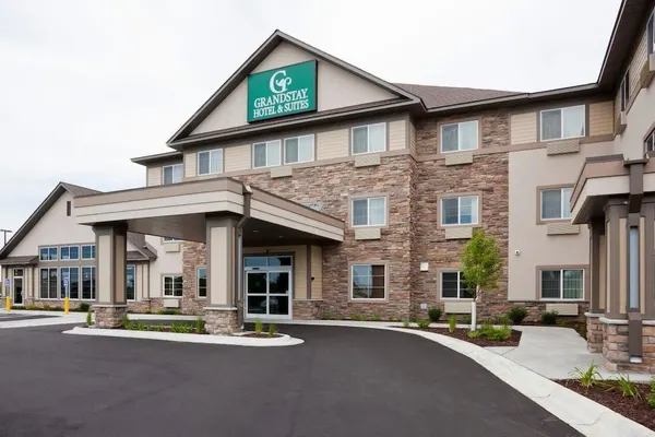 Photo 1 - GrandStay Delano