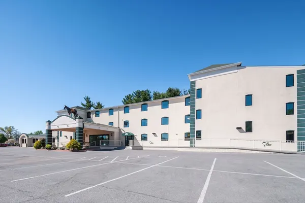 Photo 1 - Rodeway Inn & Suites - Charles Town, WV