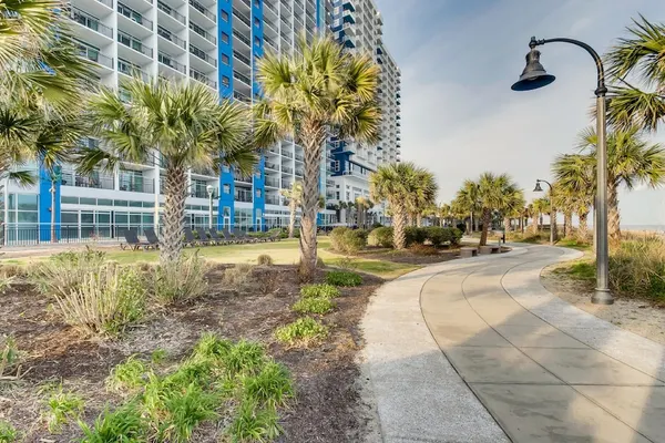Photo 1 - Bayview Signature Condos