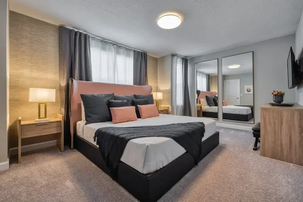 Photo 1 - Luxury Home in the Best Location