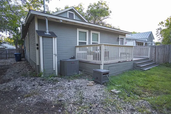 Photo 1 - Chic Downtown Farmhouse With Garden and BBQ Grill