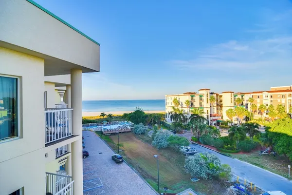 Photo 1 - Top-floor Sunset Vistas Condo: Ocean-view Balcony!