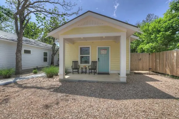 Photo 1 - The Grove Combo