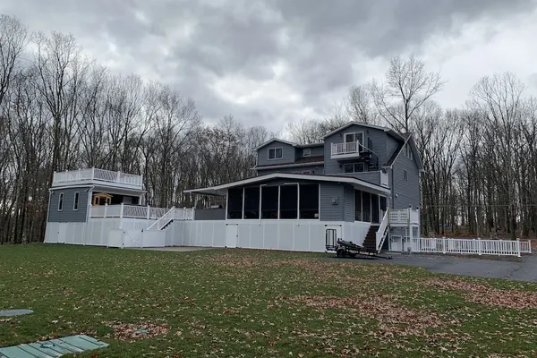 Photo 1 - Four Seasons For Fun