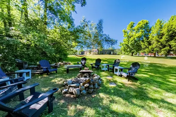 Photo 1 - Chalet 239