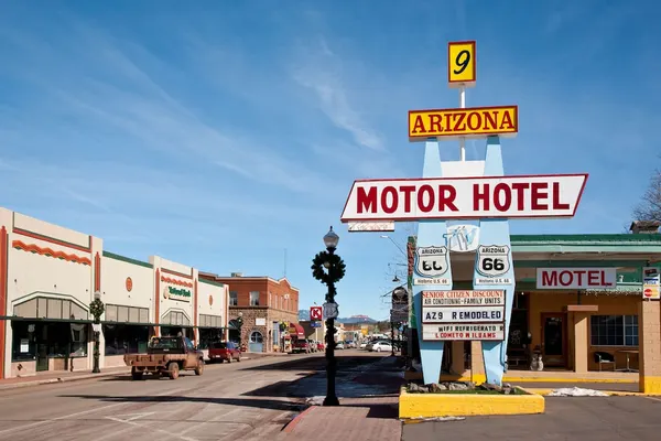 Photo 1 - Arizona 9 Motor Hotel