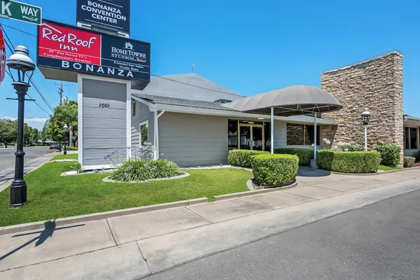 Photo 1 - Red Roof Inn Yuba City Bonanza - Marysville