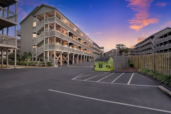 Photo 1 - Kiana's Beach Retreat 2 Bedroom Condo by RedAwning
