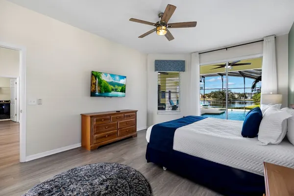 Photo 1 - Hills Bay Retreat
