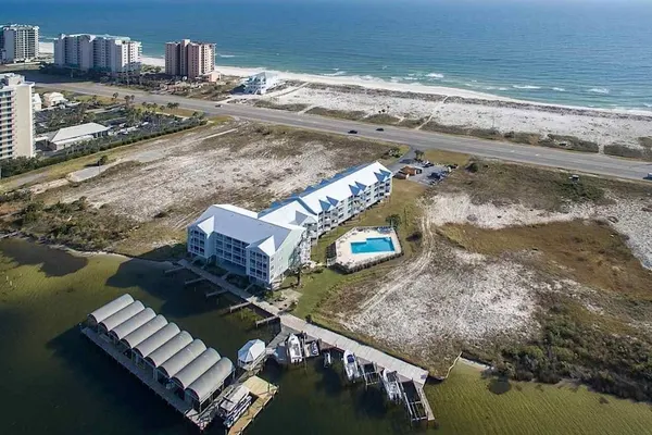 Photo 1 - Jubilee Landing 206