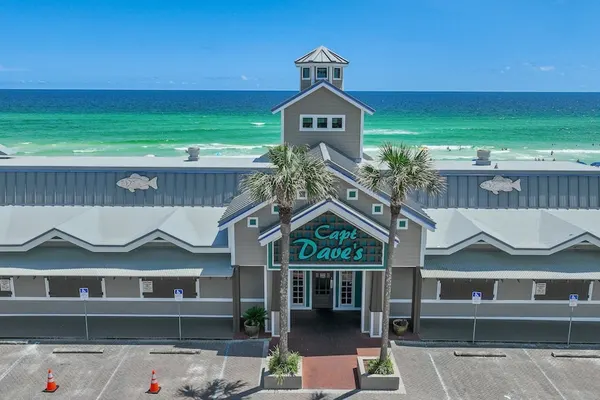 Photo 1 - Holiday Surf and Racquet Club 707