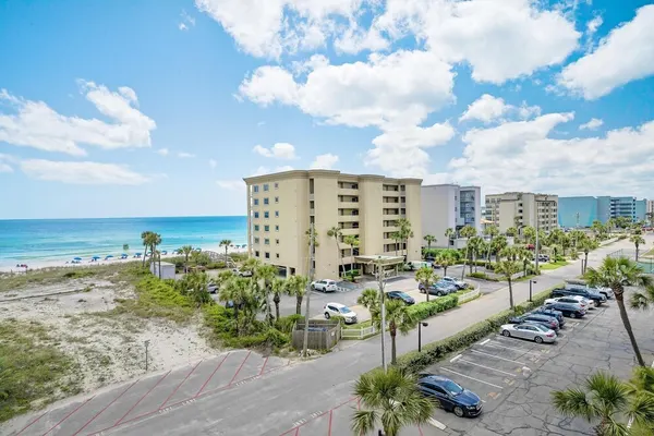 Photo 1 - Emerald Isle 508