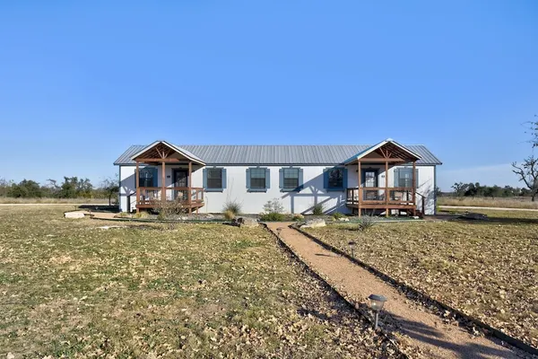 Photo 1 - Bonny Bluebonnets Cottage With Stunning Hill Country Views