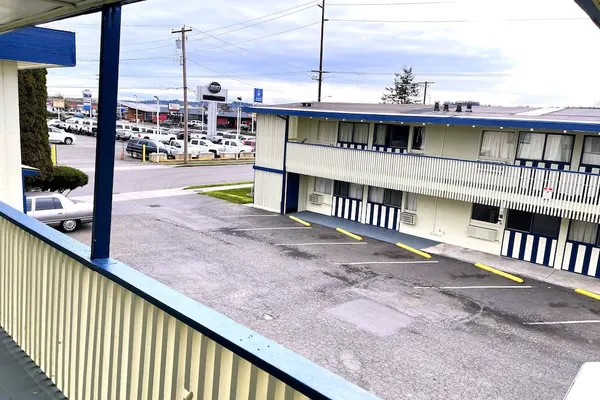 Photo 1 - Royal A Motel