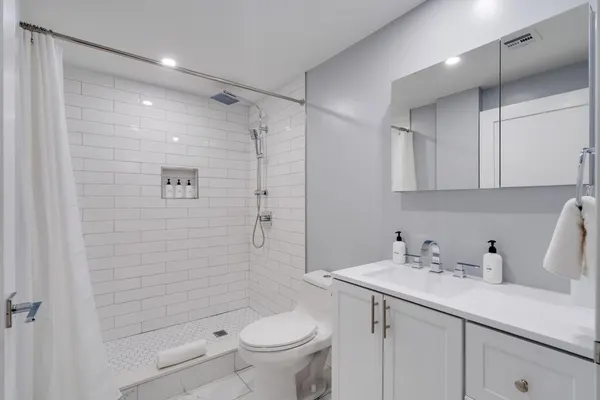 Photo 1 - Sosuite 1BR Loft w Park View, W/d, Gym, Lounge