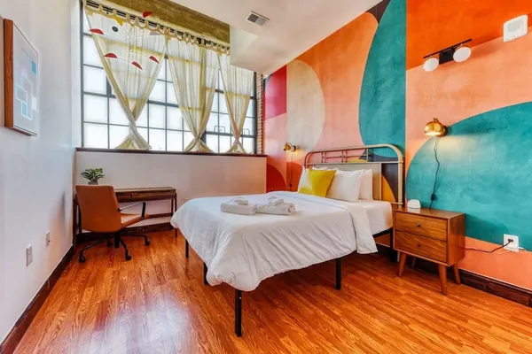 Photo 1 - Sosuite 2BR Apt w W/d, Gym, On-site Restaurant
