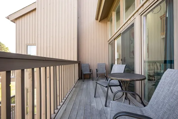 Photo 1 - 2BDR Loft Suite Golf Course Condo 5549