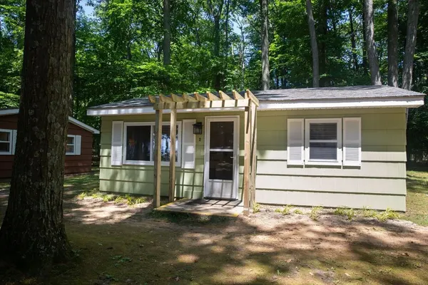 Photo 1 - Cottage Retreat Scenic Drive Resort 2