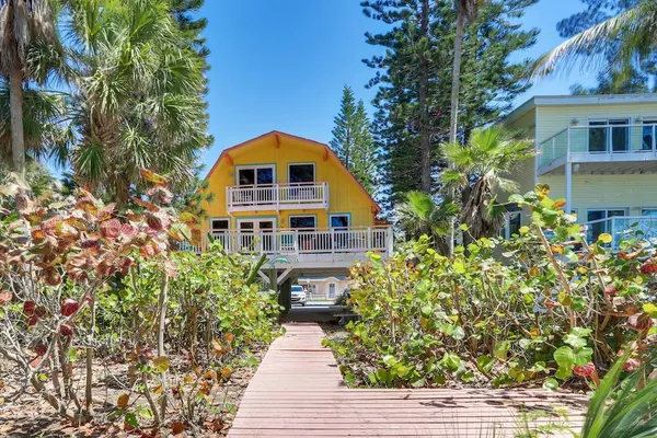 Photo 1 - Paradiso Al Mare Beach House