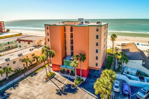 Photo 1 - Emerald Isle 103