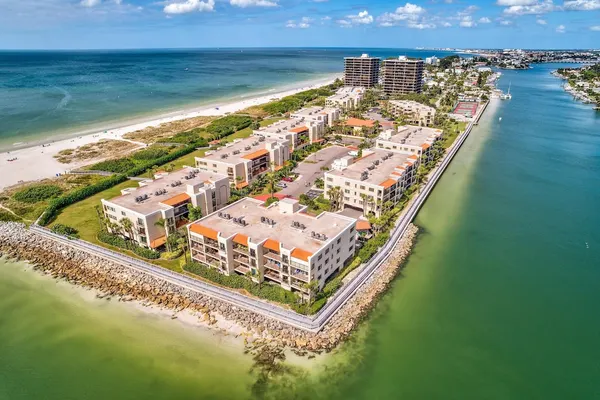 Photo 1 - Land's End 1-407 Gulf View - Premier