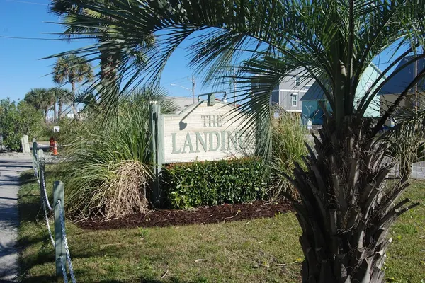 Photo 1 - The Landing