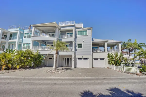 Photo 1 - Sunset Point Beach House