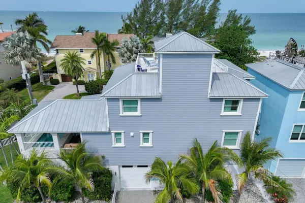 Photo 1 - Sunset Point Beach House