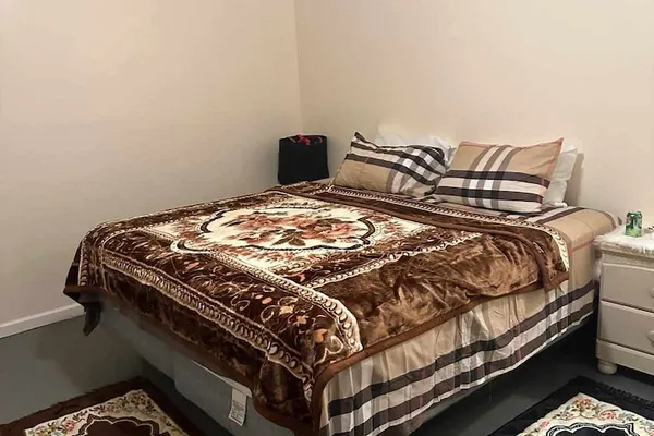 Photo 1 - Room E Divine Villa 5mins to EWR