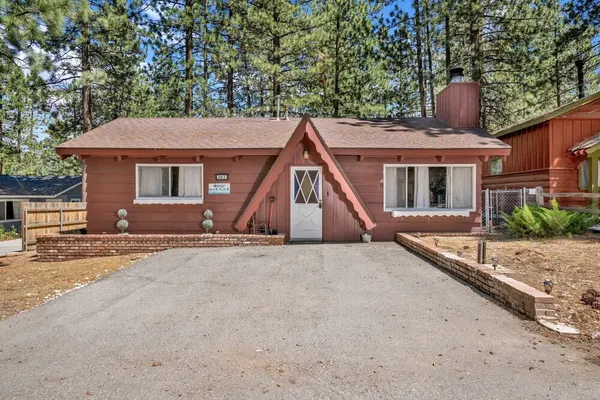Photo 1 - Pine Cone Cottage #2191