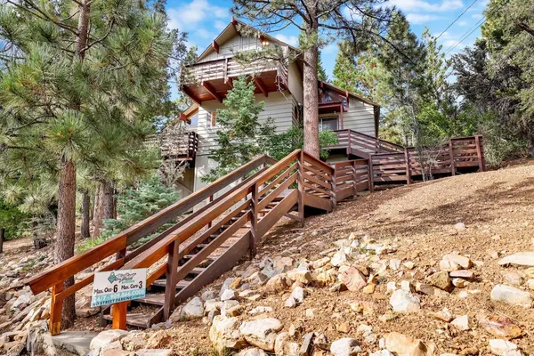 Photo 1 - Tomeny Cabin #2338