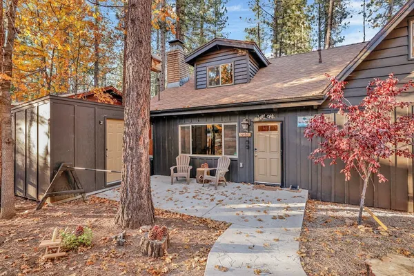 Photo 1 - THE Teddy Bear Chalet #2257