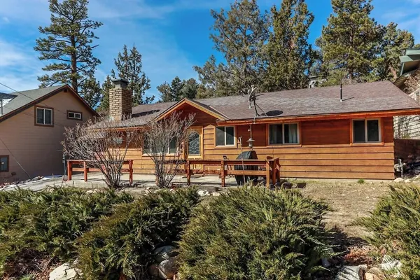 Photo 1 - Shasta Mountain Cabin #1916