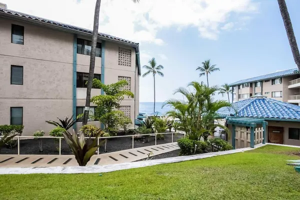 Photo 1 - Kona Reef F2 Charming Oceanfront Condo for 4!