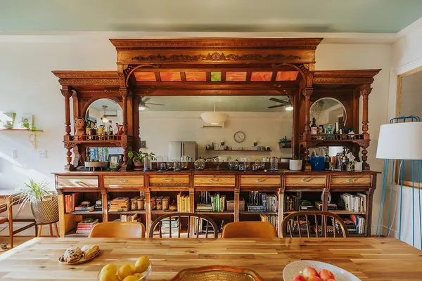 Photo 1 - Wyatt's Saloon Guest House 2