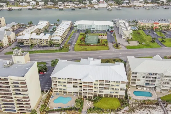 Photo 1 - Marlin Key 4C