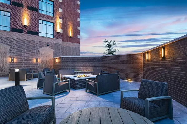 Photo 1 - Courtyard By Marriott Dallas Frisco