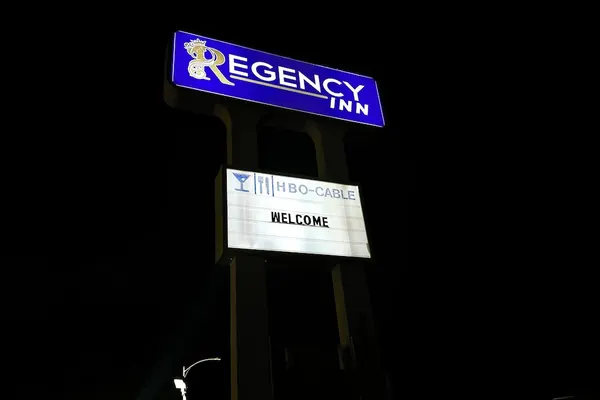 Photo 1 - Regency Inn Fresno