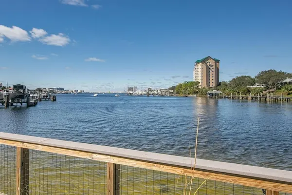 Photo 1 - Dolphin Point 502b