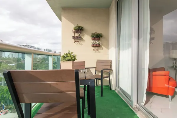 Photo 1 - Ocean Reserve by Boutique Apartments MIA