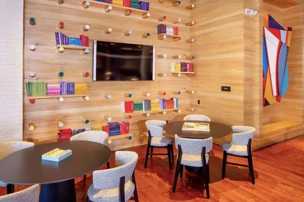 Photo 1 - Comfort Apartments Near Capitol City
