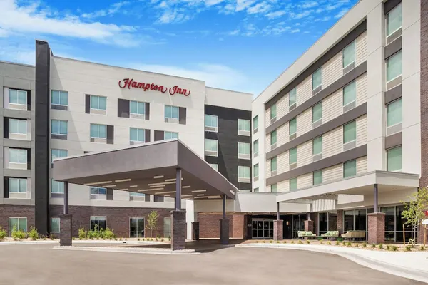 Photo 1 - Hampton Inn Aurora Medical Center Denver