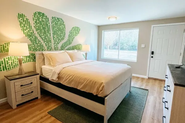 Photo 1 - Meadow Room at The Trailblazer Unit 4