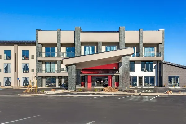 Photo 1 - The Valor, Ascend Hotel Collection